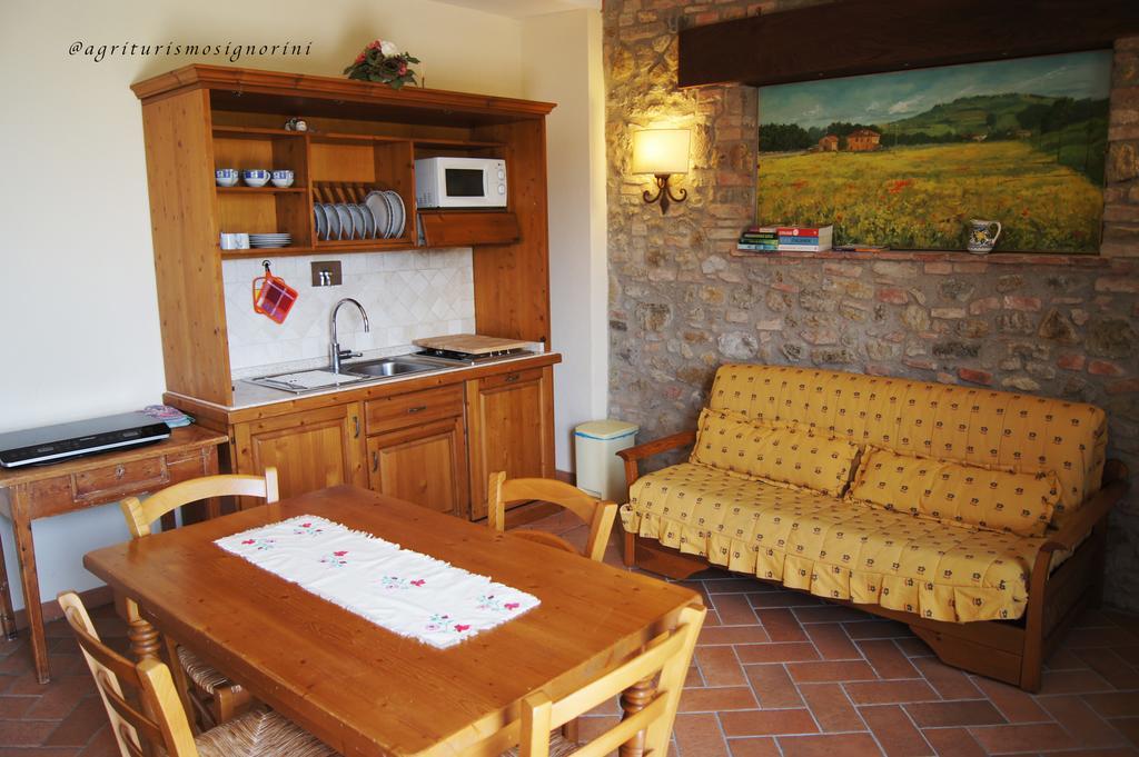 Agriturismo Signorini Orciatico ภายนอก รูปภาพ